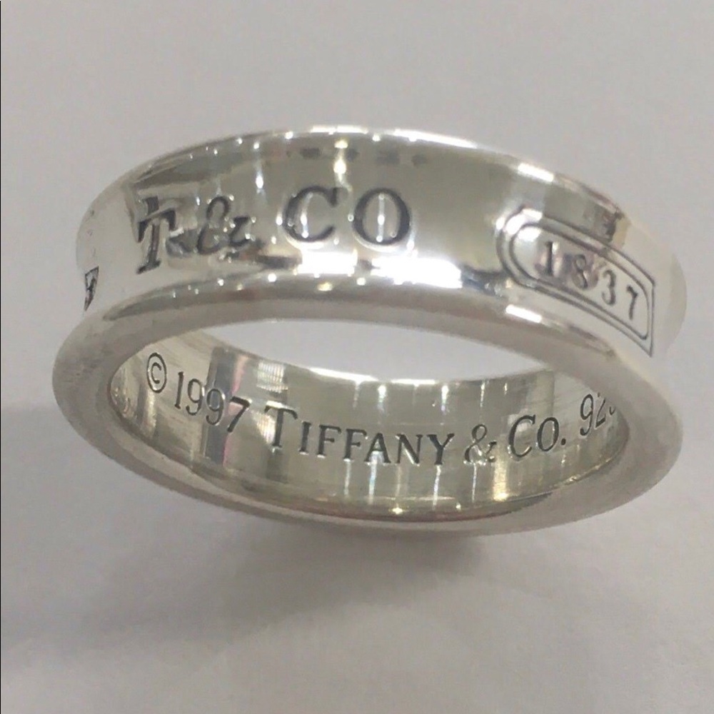Tiffany ring **FREE & FAST SHIPPING**